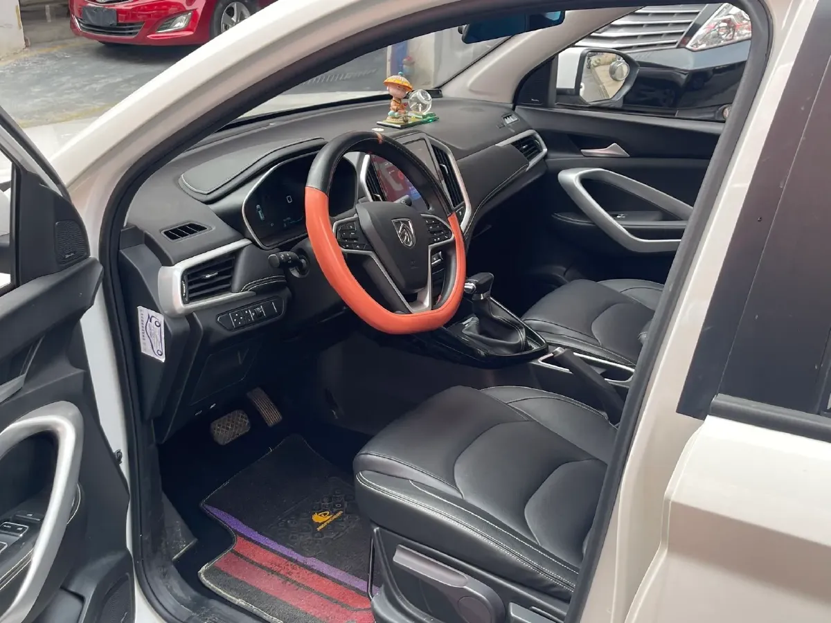 2019 BaoJun 530 1.5T 151HP L4 CVT,autocango,china used car exporter,china ev exporter,chinese used car exporter,chinese used ev exporter