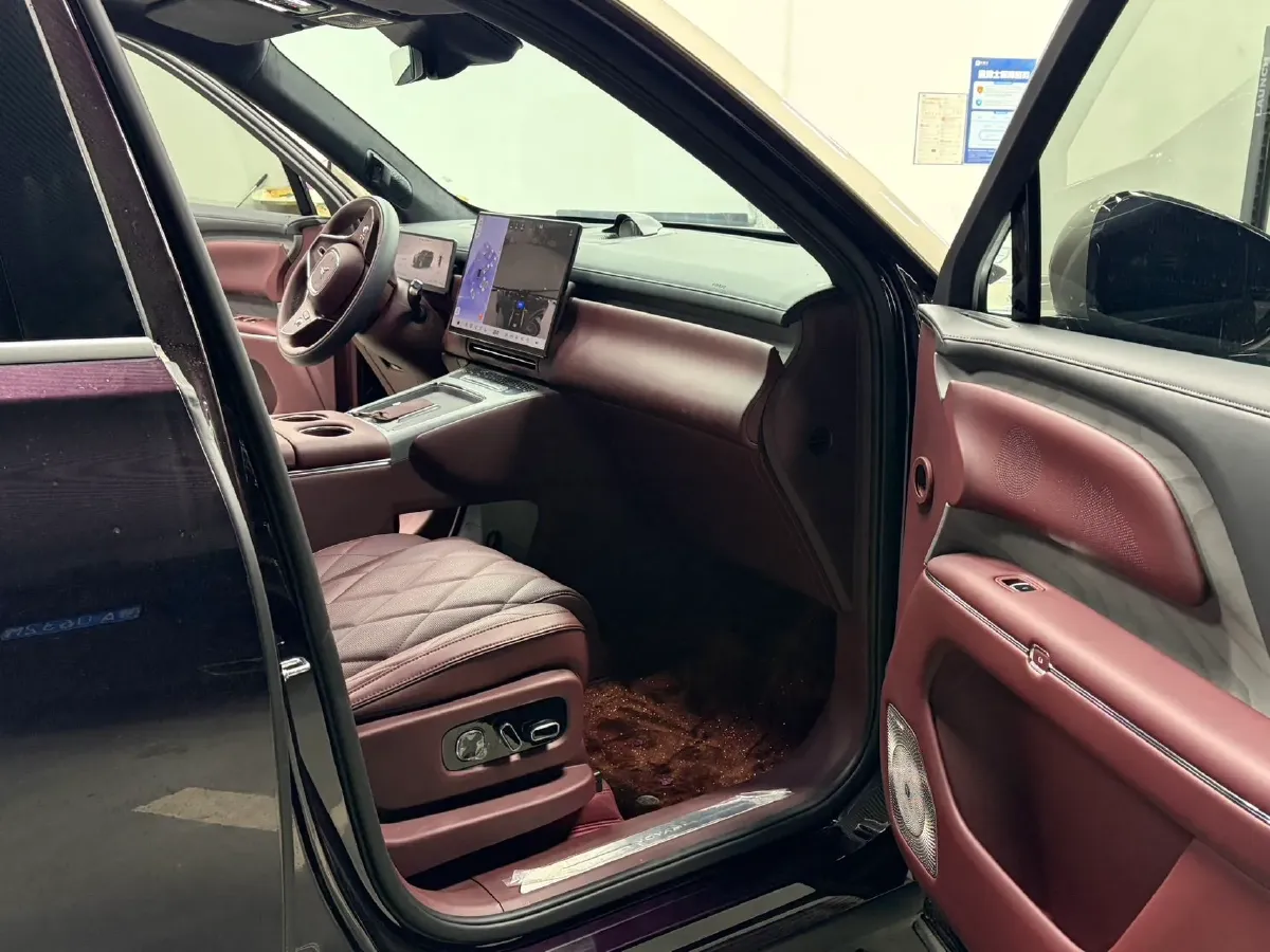 2026 Voyah 9L 1.5T 150HP L4 PHEV,autocango,china used car exporter,china ev exporter,chinese used car exporter,chinese used ev exporter