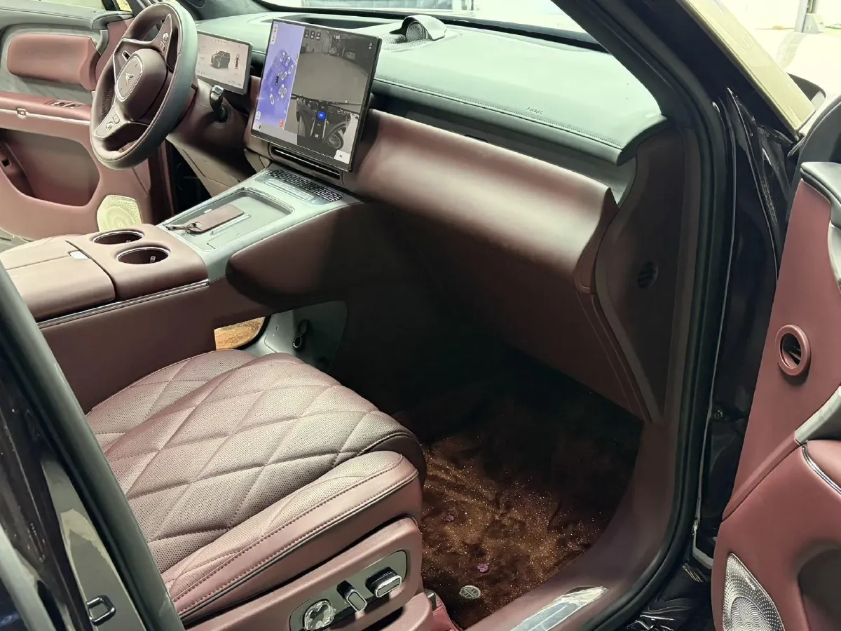 2026 Voyah 9L 1.5T 150HP L4 PHEV,autocango,china used car exporter,china ev exporter,chinese used car exporter,chinese used ev exporter