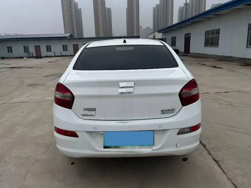 2018 BaoJun 530 1.8L 137HP L4 5AMT,autocango,china used car exporter,china ev exporter,chinese used car exporter,chinese used ev exporter