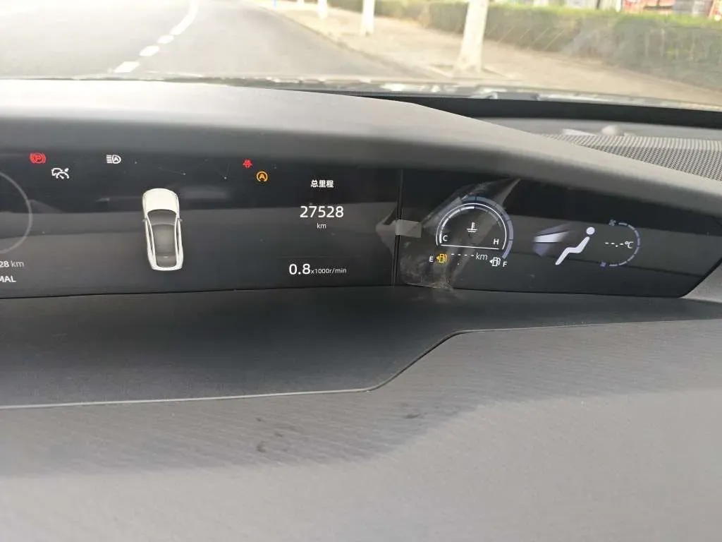 2023 ChangAn UNI-V 1.5T 188HP L4 7DCT,autocango,china used car exporter,china ev exporter,chinese used car exporter,chinese used ev exporter