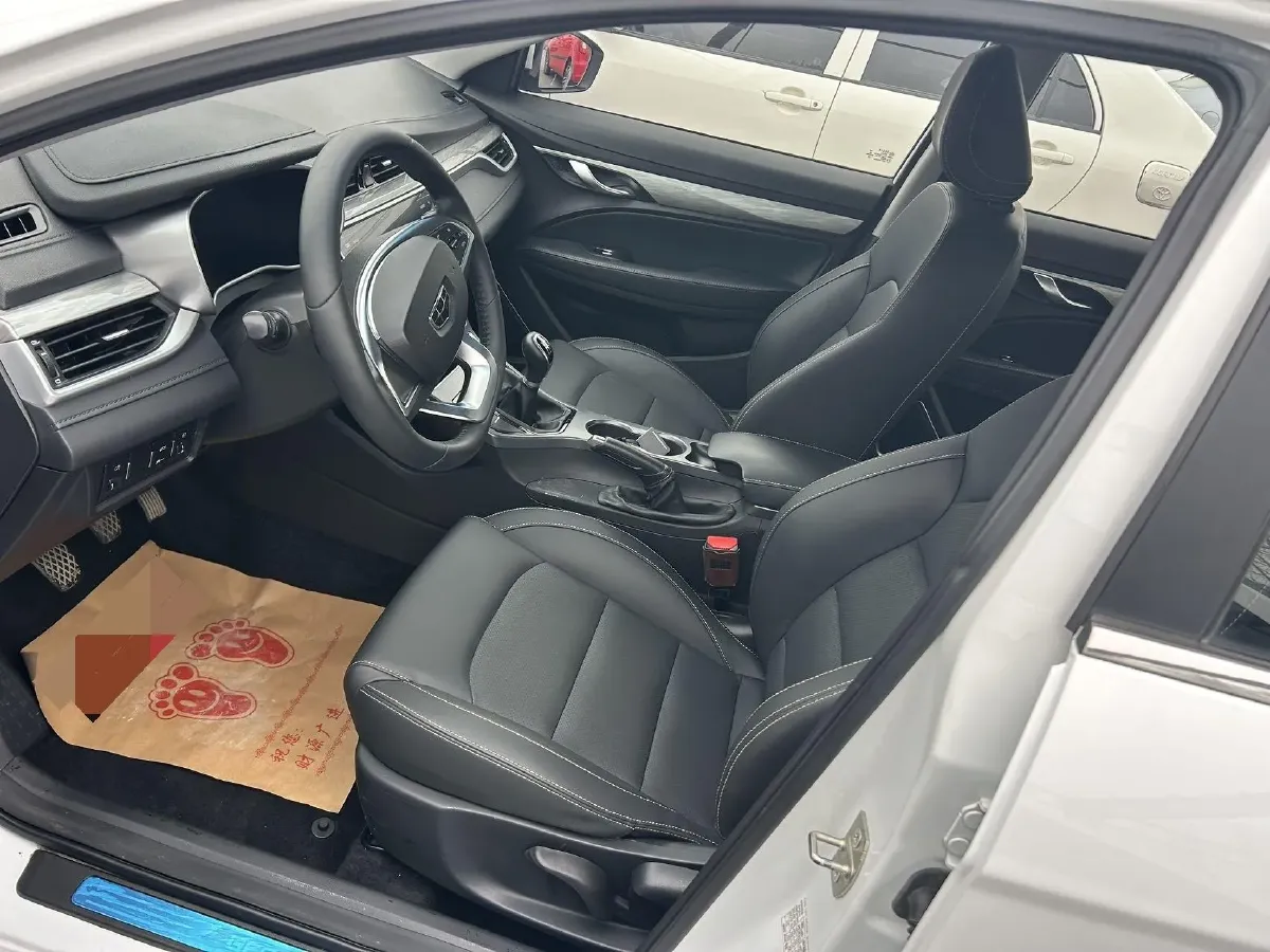 2019 Geely Emgrand 1.5L 109HP L4 5MT,autocango,china used car exporter,china ev exporter,chinese used car exporter,chinese used ev exporter