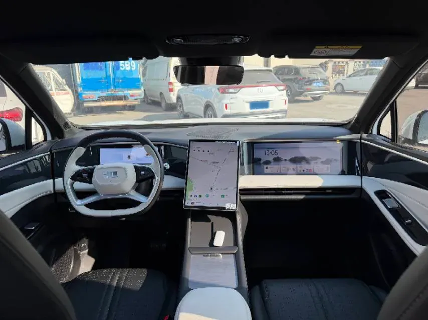 2024 Geely Galaxy L7 1.5T 163HP L4 3DHT PHEV 18.7KWH,autocango,china used car exporter,china ev exporter,chinese used car exporter,chinese used ev exporter