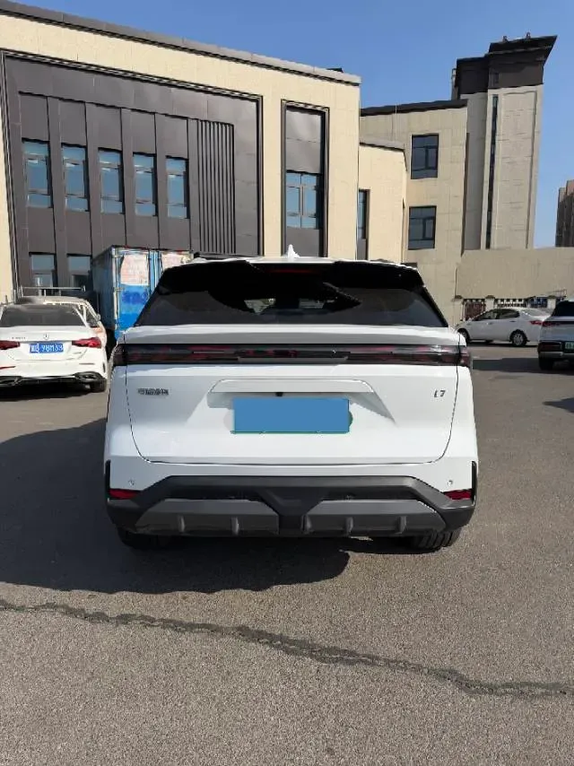 2024 Geely Galaxy L7 1.5T 163HP L4 3DHT PHEV 18.7KWH,autocango,china used car exporter,china ev exporter,chinese used car exporter,chinese used ev exporter