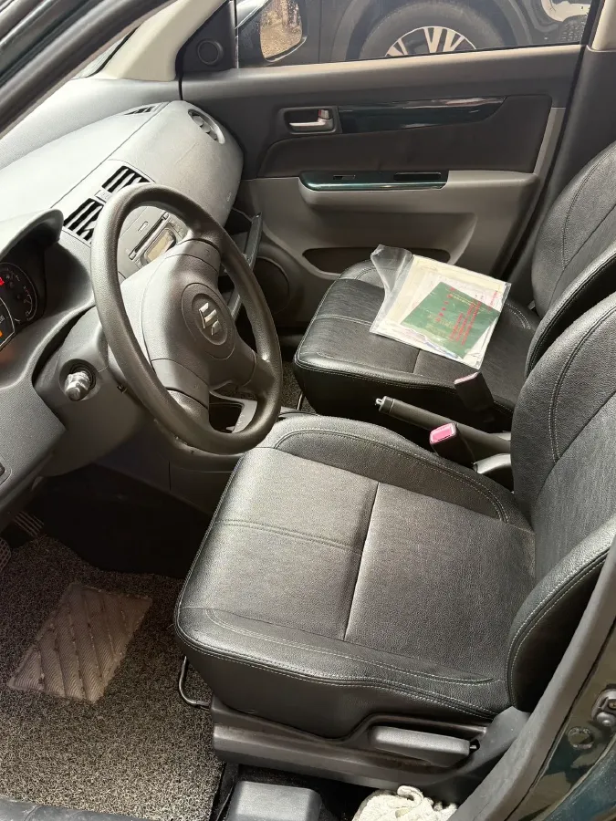 2016 Suzuki Swift 1.5L 103HP L4 4AT,autocango,china used car exporter,china ev exporter,chinese used car exporter,chinese used ev exporter