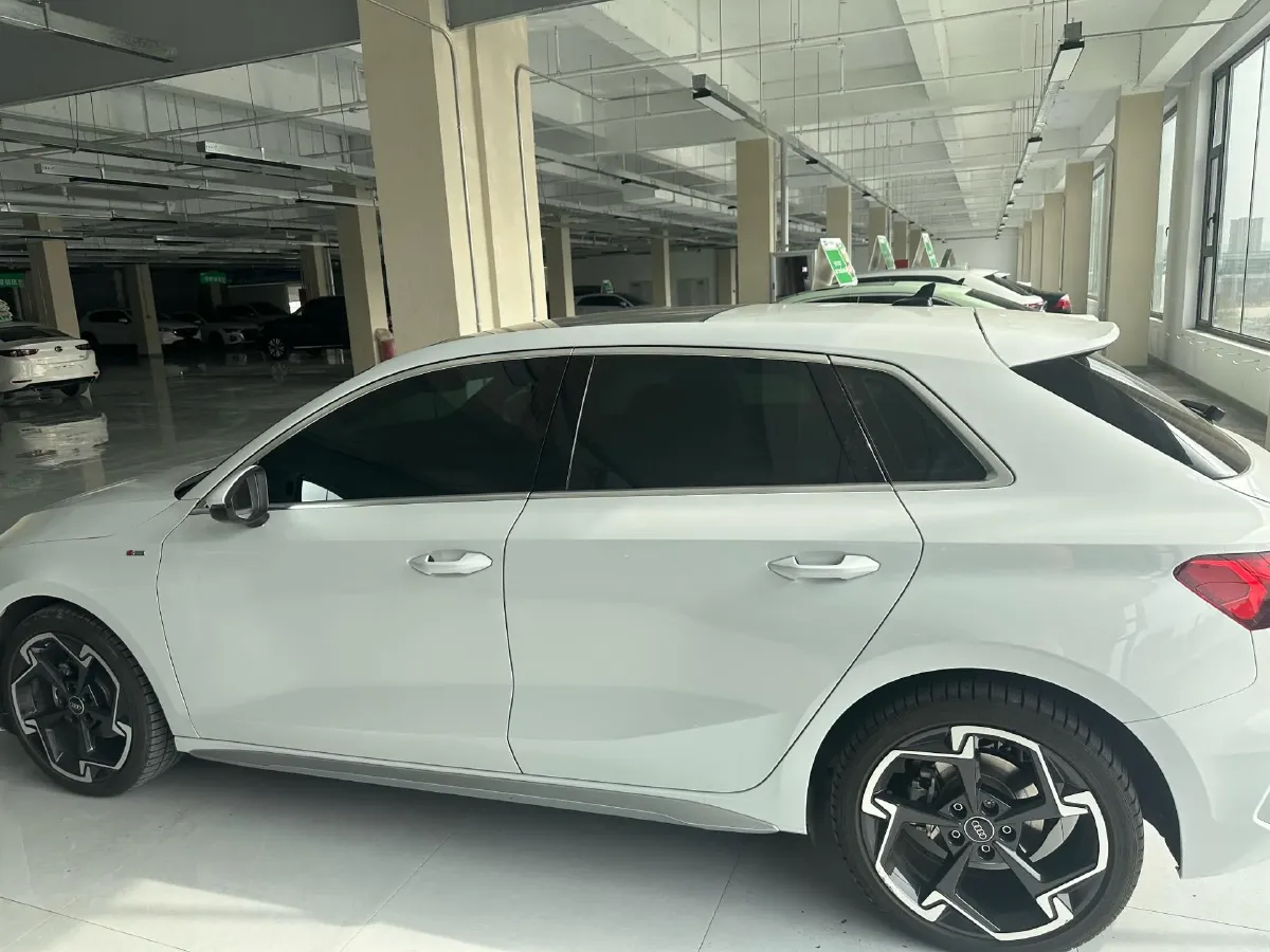 2023 Audi A3 1.4T 150HP L4 7DCT,autocango,china used car exporter,china ev exporter,chinese used car exporter,chinese used ev exporter