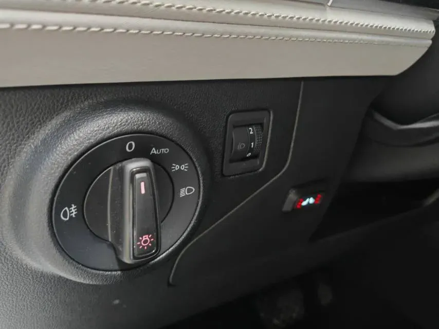 2023 Jetta VS5 1.4T 150HP L4 6AT,autocango,china used car exporter,china ev exporter,chinese used car exporter,chinese used ev exporter