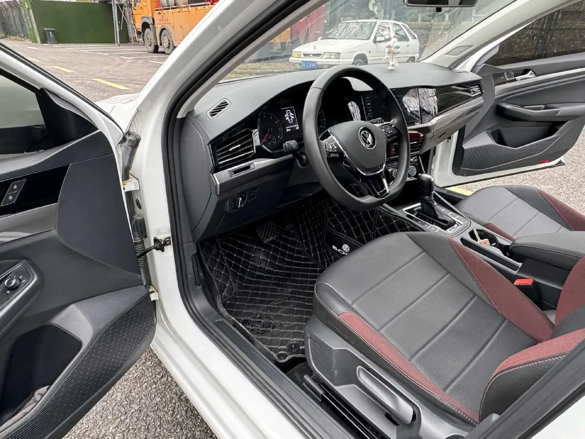 2021 Volkswagen Bora 1.5L 113HP L4 6AT,autocango,china used car exporter,china ev exporter,chinese used car exporter,chinese used ev exporter