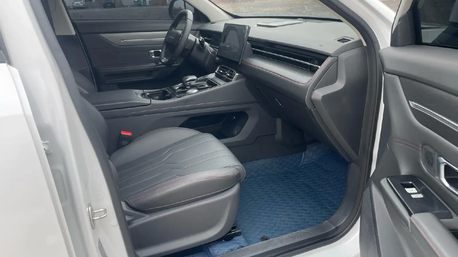 2025 Jetour DASHING 1.5T 156HP L4 6DCT,autocango,china used car exporter,china ev exporter,chinese used car exporter,chinese used ev exporter