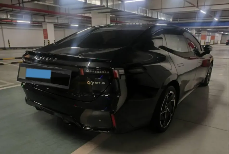 2024 LYNK&CO 07 EM-P 1.5T 163HP L4 3DHT PHEV 18.99KWH,autocango,china used car exporter,china ev exporter,chinese used car exporter,chinese used ev exporter