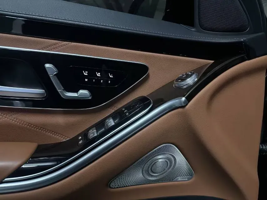 2021 Mercedes-Benz Maybach S Class 3.0T 367HP L6 9AT,autocango,china used car exporter,china ev exporter,chinese used car exporter,chinese used ev exporter