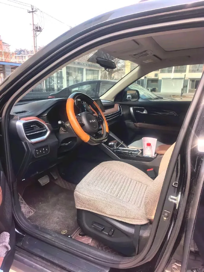 2021 Kia Sportage R 2.0L 161HP L4 6AT,autocango,china used car exporter,china ev exporter,chinese used car exporter,chinese used ev exporter