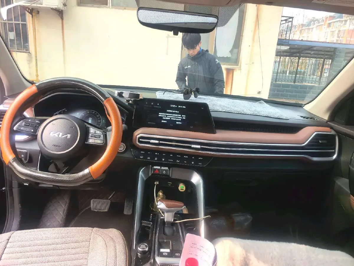 2021 Kia Sportage R 2.0L 161HP L4 6AT,autocango,china used car exporter,china ev exporter,chinese used car exporter,chinese used ev exporter