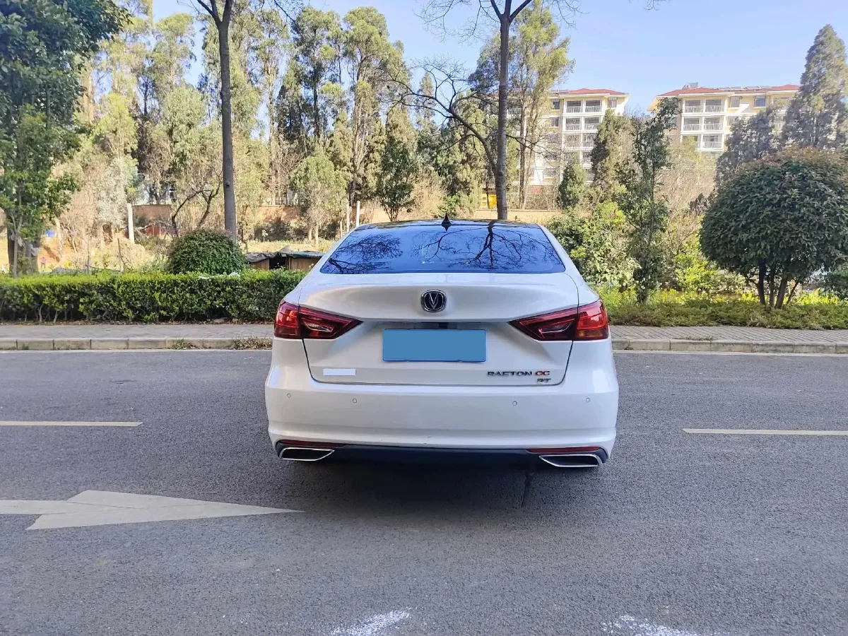 2021 ChangAn Raeton CC 1.5T 180HP L4 7DCT,autocango,china used car exporter,china ev exporter,chinese used car exporter,chinese used ev exporter