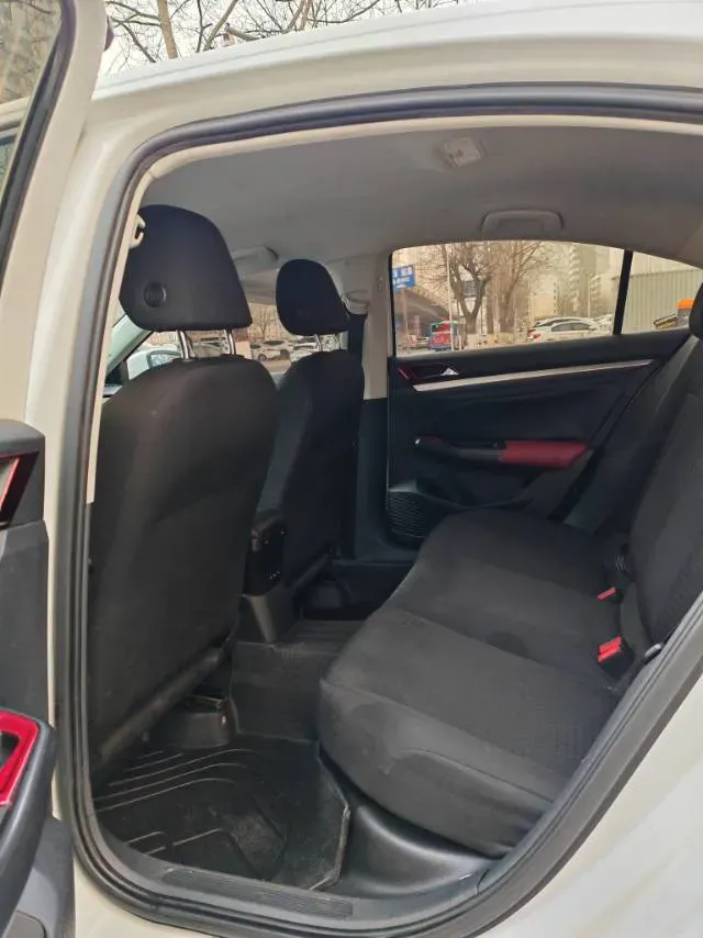 2019 Bestune T77 1.2T 143HP L4 7DCT,autocango,china used car exporter,china ev exporter,chinese used car exporter,chinese used ev exporter