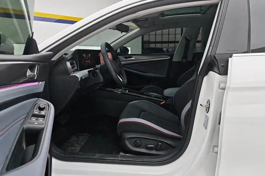 2024 Volkswagen Lamando 1.4T 150HP L4 7DCT,autocango,china used car exporter,china ev exporter,chinese used car exporter,chinese used ev exporter