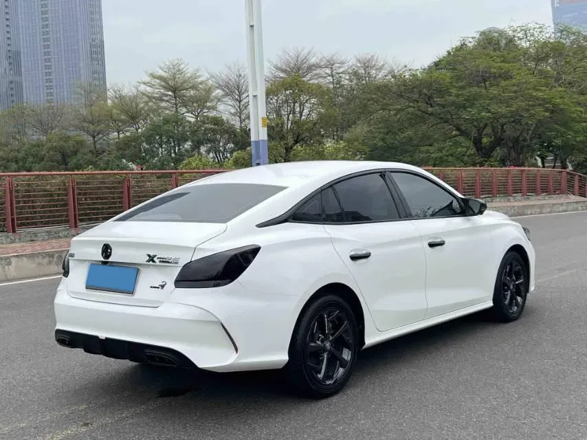 2022 MG 5 1.5T 173HP L4 7DCT,autocango,china used car exporter,china ev exporter,chinese used car exporter,chinese used ev exporter