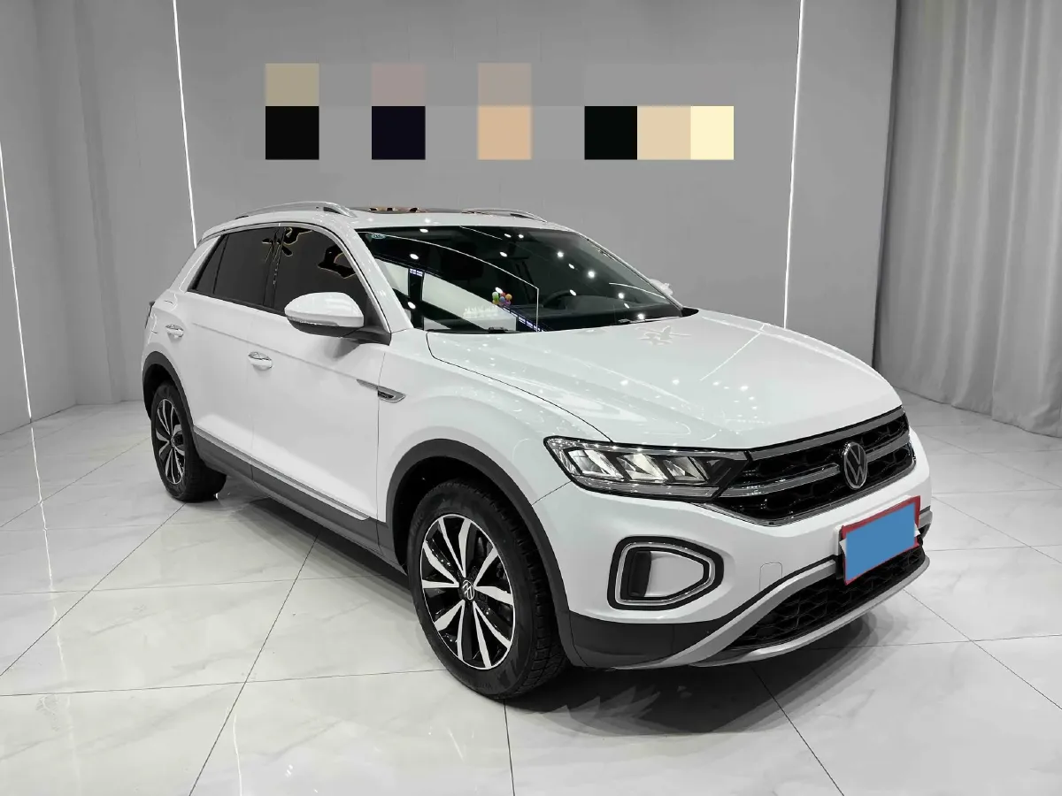 2023 Volkswagen T-Roc 1.4T 150HP L4 7DCT,autocango,china used car exporter,china ev exporter,chinese used car exporter,chinese used ev exporter