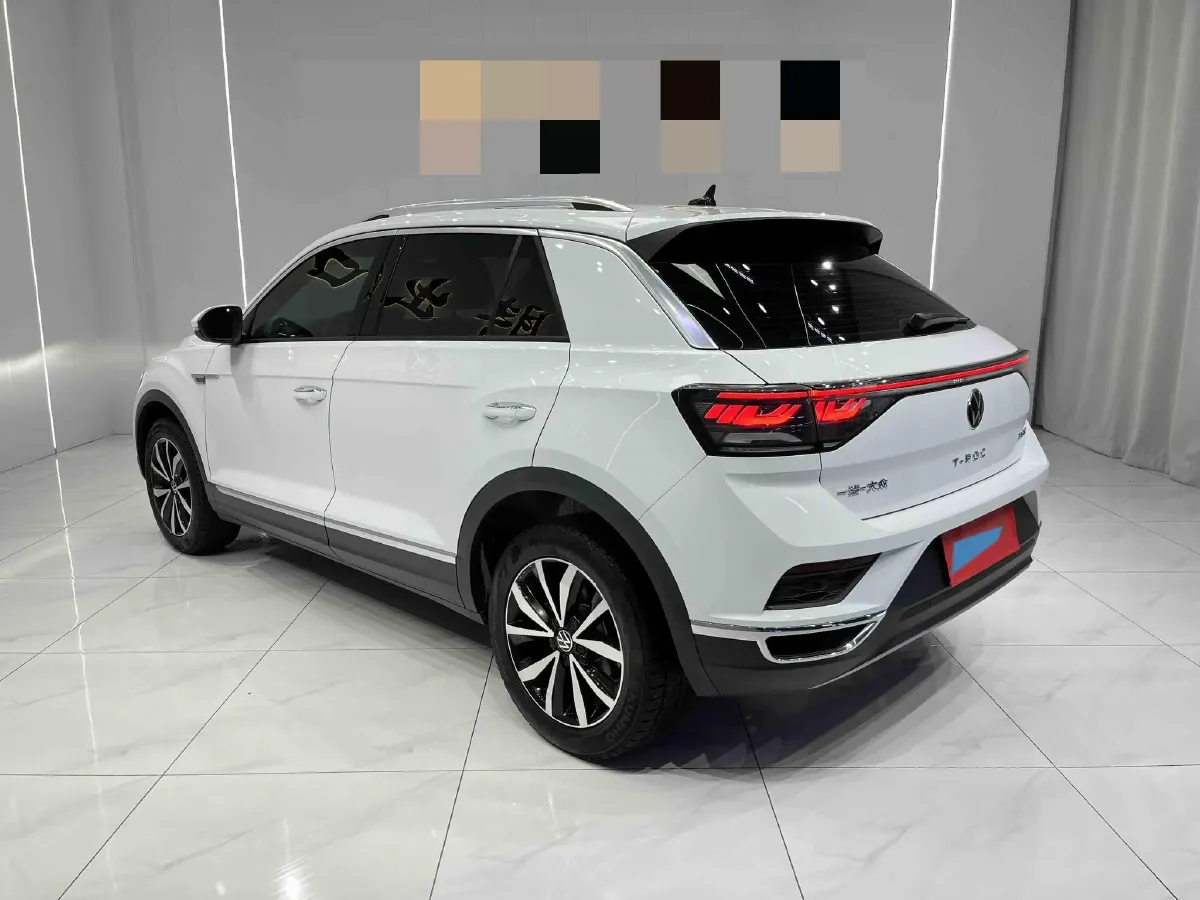 2023 Volkswagen T-Roc 1.4T 150HP L4 7DCT,autocango,china used car exporter,china ev exporter,chinese used car exporter,chinese used ev exporter