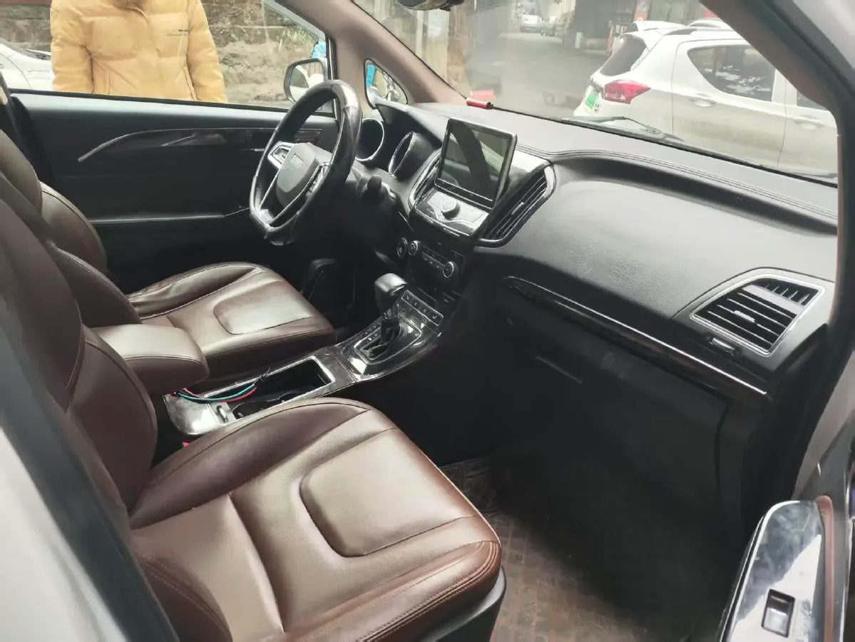 2017 LiFan XuanLang 1.5T 141HP L4 8AT,autocango,china used car exporter,china ev exporter,chinese used car exporter,chinese used ev exporter