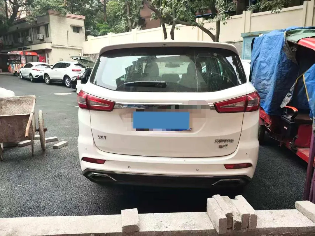 2017 LiFan XuanLang 1.5T 141HP L4 8AT,autocango,china used car exporter,china ev exporter,chinese used car exporter,chinese used ev exporter