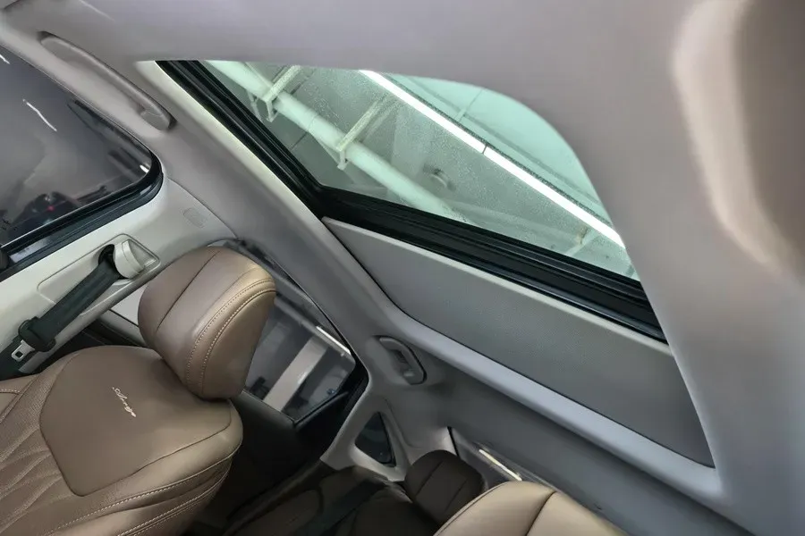 2023 Chery Arrizo 8 2.0T 254HP L4 7DCT,autocango,china used car exporter,china ev exporter,chinese used car exporter,chinese used ev exporter