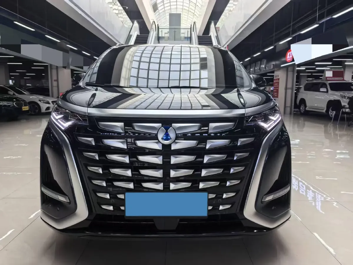 2022 Mercedes-Benz GLC Class 2.0T 197HP L4 9AT,autocango,china used car exporter,china ev exporter,chinese used car exporter,chinese used ev exporter