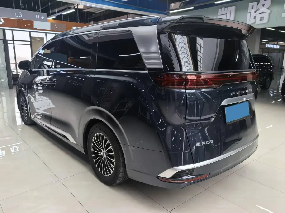 2022 Mercedes-Benz GLC Class 2.0T 197HP L4 9AT,autocango,china used car exporter,china ev exporter,chinese used car exporter,chinese used ev exporter