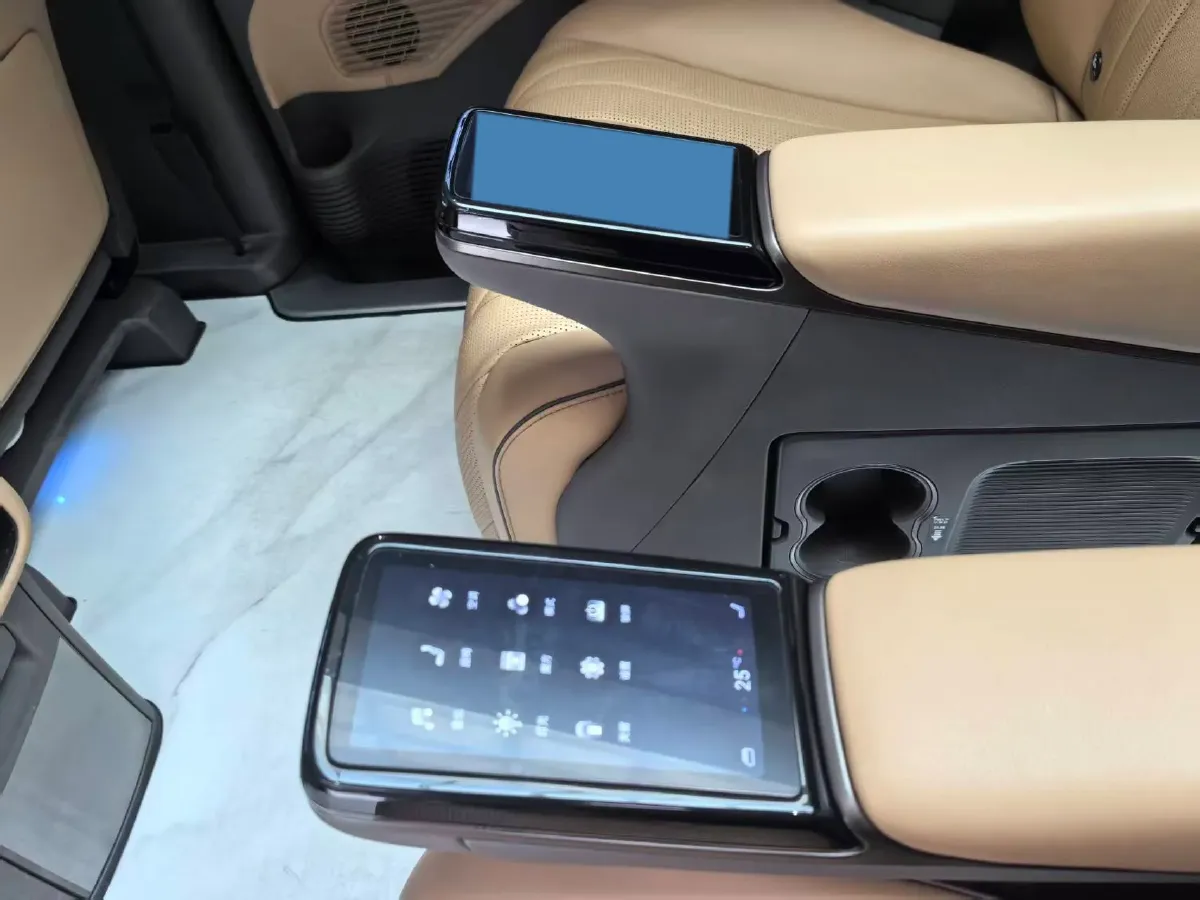 2022 Mercedes-Benz GLC Class 2.0T 197HP L4 9AT,autocango,china used car exporter,china ev exporter,chinese used car exporter,chinese used ev exporter