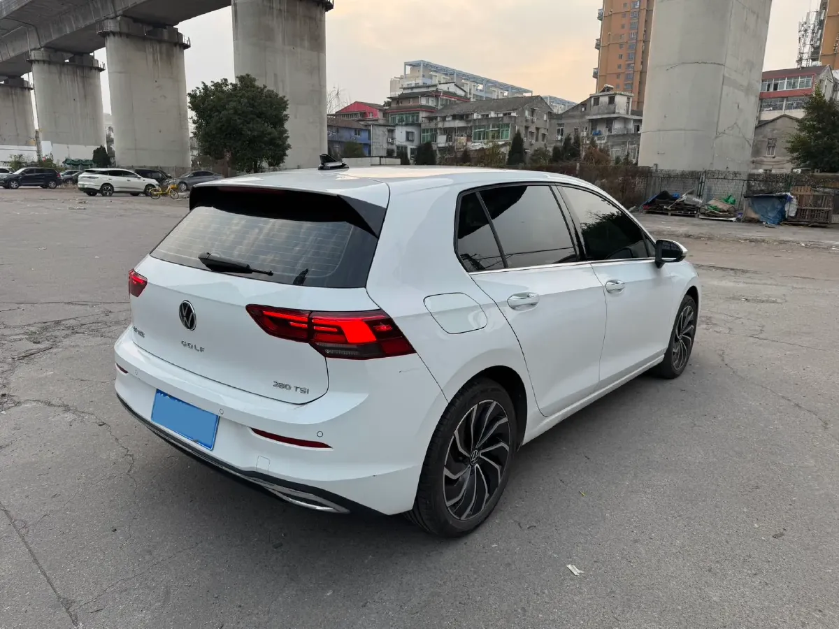 2023 Volkswagen Golf 1.4T 150HP L4 7DCT,autocango,china used car exporter,china ev exporter,chinese used car exporter,chinese used ev exporter