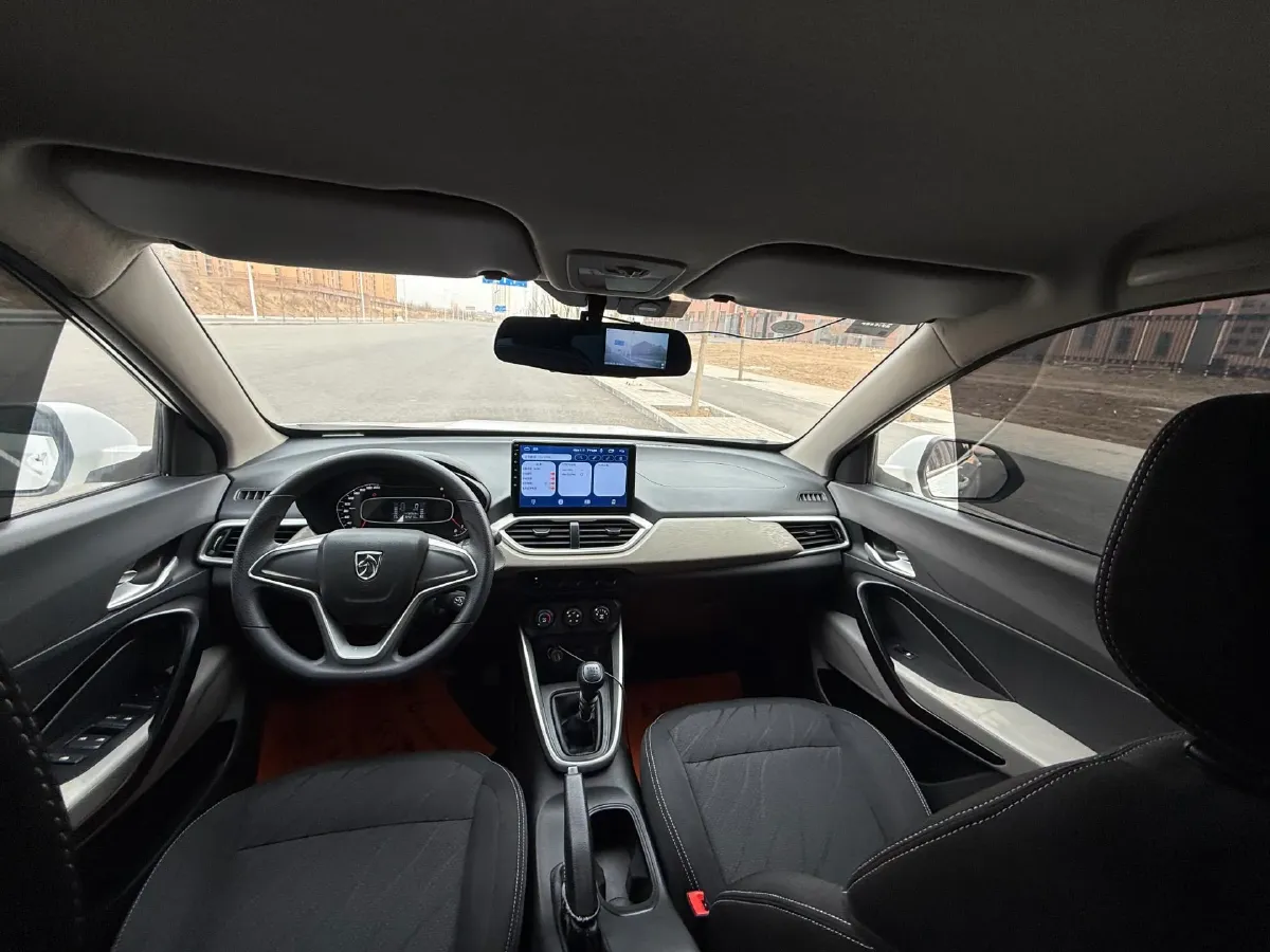 2019 BaoJun 510 1.5L 112HP L4 6MT,autocango,china used car exporter,china ev exporter,chinese used car exporter,chinese used ev exporter