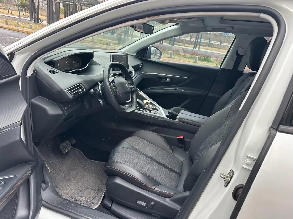 2018 Peugeot 4008 1.6T 167HP L4 6AT,autocango,china used car exporter,china ev exporter,chinese used car exporter,chinese used ev exporter