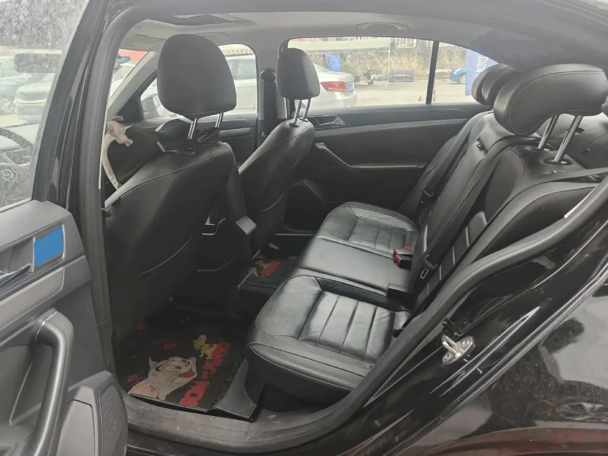 2017 Volkswagen Lavida 1.4T 131HP L4 7DCT,autocango,china used car exporter,china ev exporter,chinese used car exporter,chinese used ev exporter