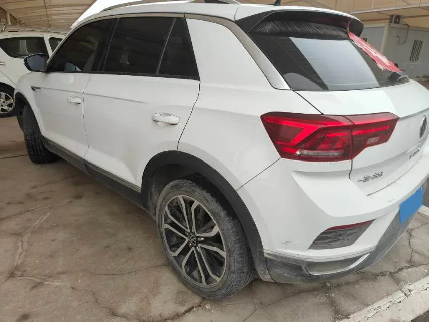 2020 Volkswagen T-Roc 1.4T 150HP L4 7DCT,autocango,china used car exporter,china ev exporter,chinese used car exporter,chinese used ev exporter