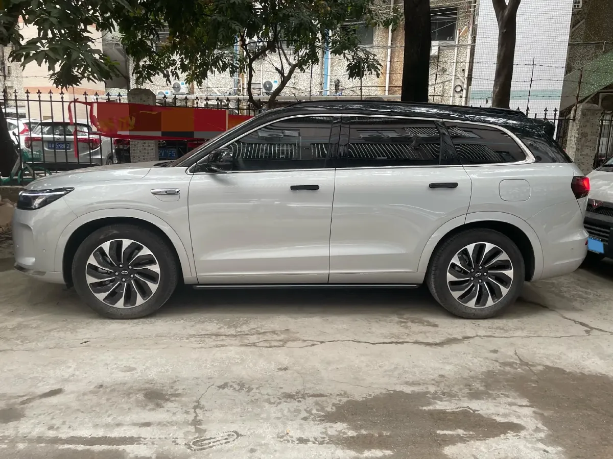 2024 AITO AITO M7 1.5T 152HP L4 REEV 40KWH,autocango,china used car exporter,china ev exporter,chinese used car exporter,chinese used ev exporter