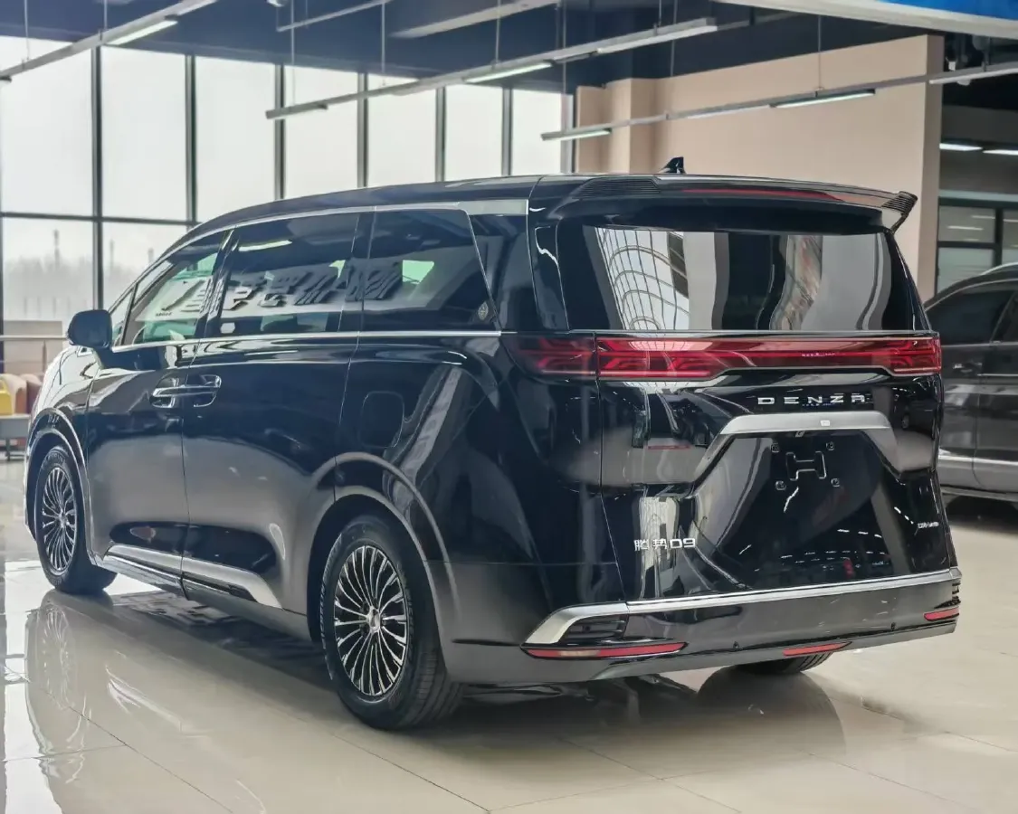 2024 Denza D9 1.5T 139HP L4 E-CVT PHEV 40KWH,autocango,china used car exporter,china ev exporter,chinese used car exporter,chinese used ev exporter