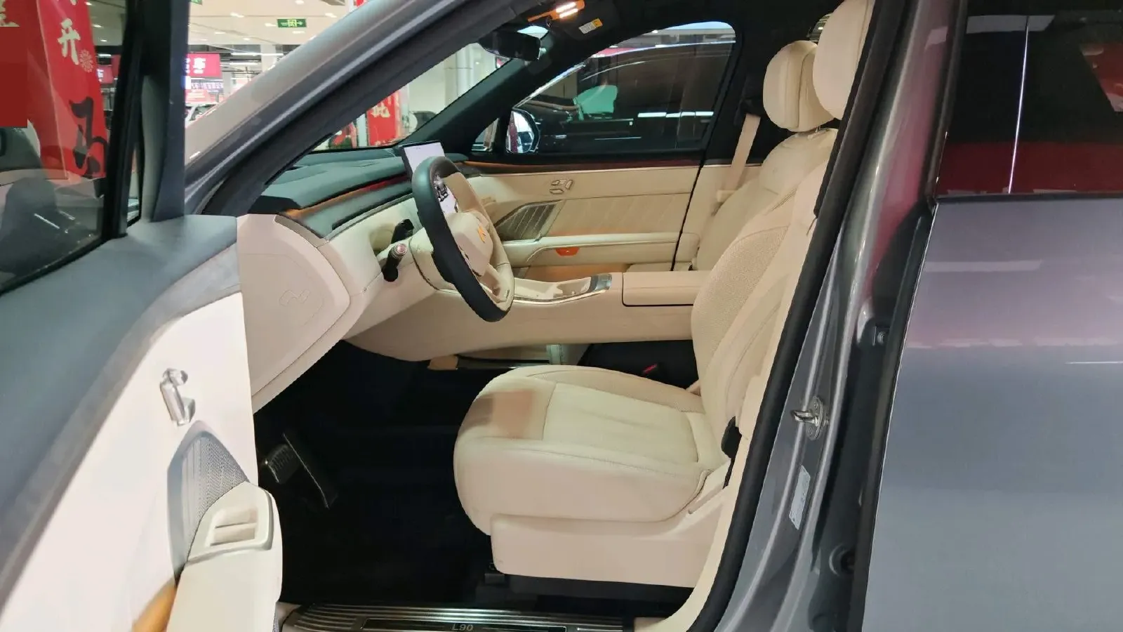 2025 ONVO L90 BEV,autocango,china used car exporter,china ev exporter,chinese used car exporter,chinese used ev exporter