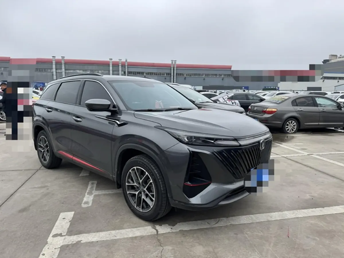 2022 ChangAn CS75 Plus 1.5T 188HP L4 8AT,autocango,china used car exporter,china ev exporter,chinese used car exporter,chinese used ev exporter