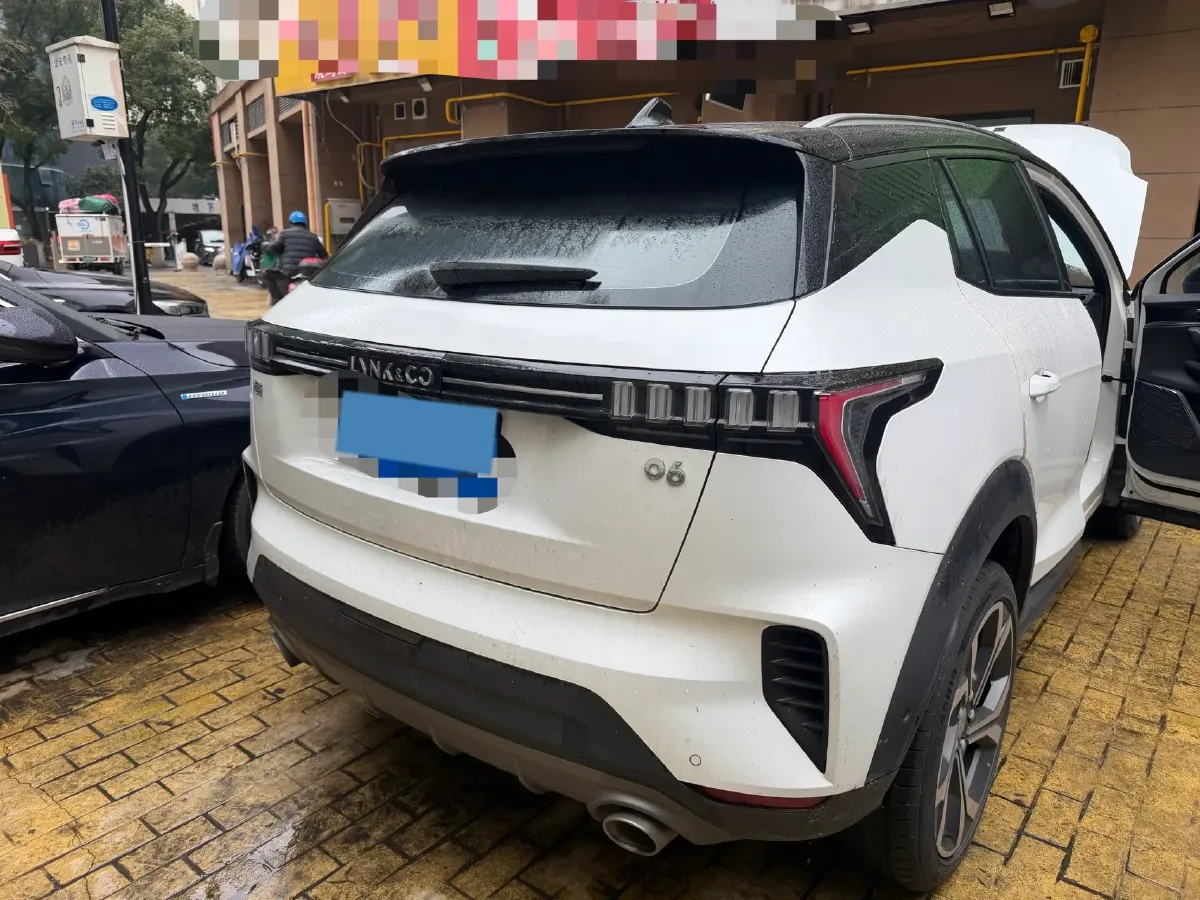 2023 LYNK&CO 06 1.5T 181HP L4 7DCT,autocango,china used car exporter,china ev exporter,chinese used car exporter,chinese used ev exporter