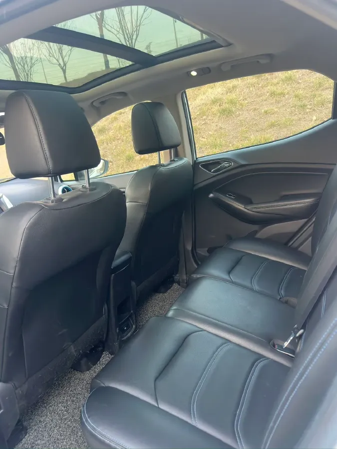 2018 BYD Yuan BEV 42KWH,autocango,china used car exporter,china ev exporter,chinese used car exporter,chinese used ev exporter