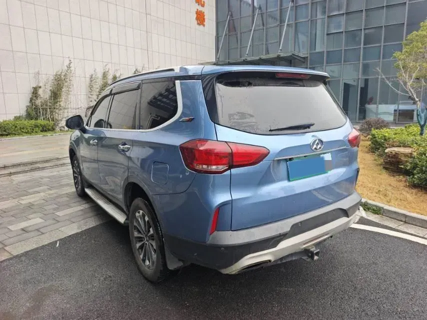 2017 MAXUS D90 2.0T 224HP L4 6AT,autocango,china used car exporter,china ev exporter,chinese used car exporter,chinese used ev exporter