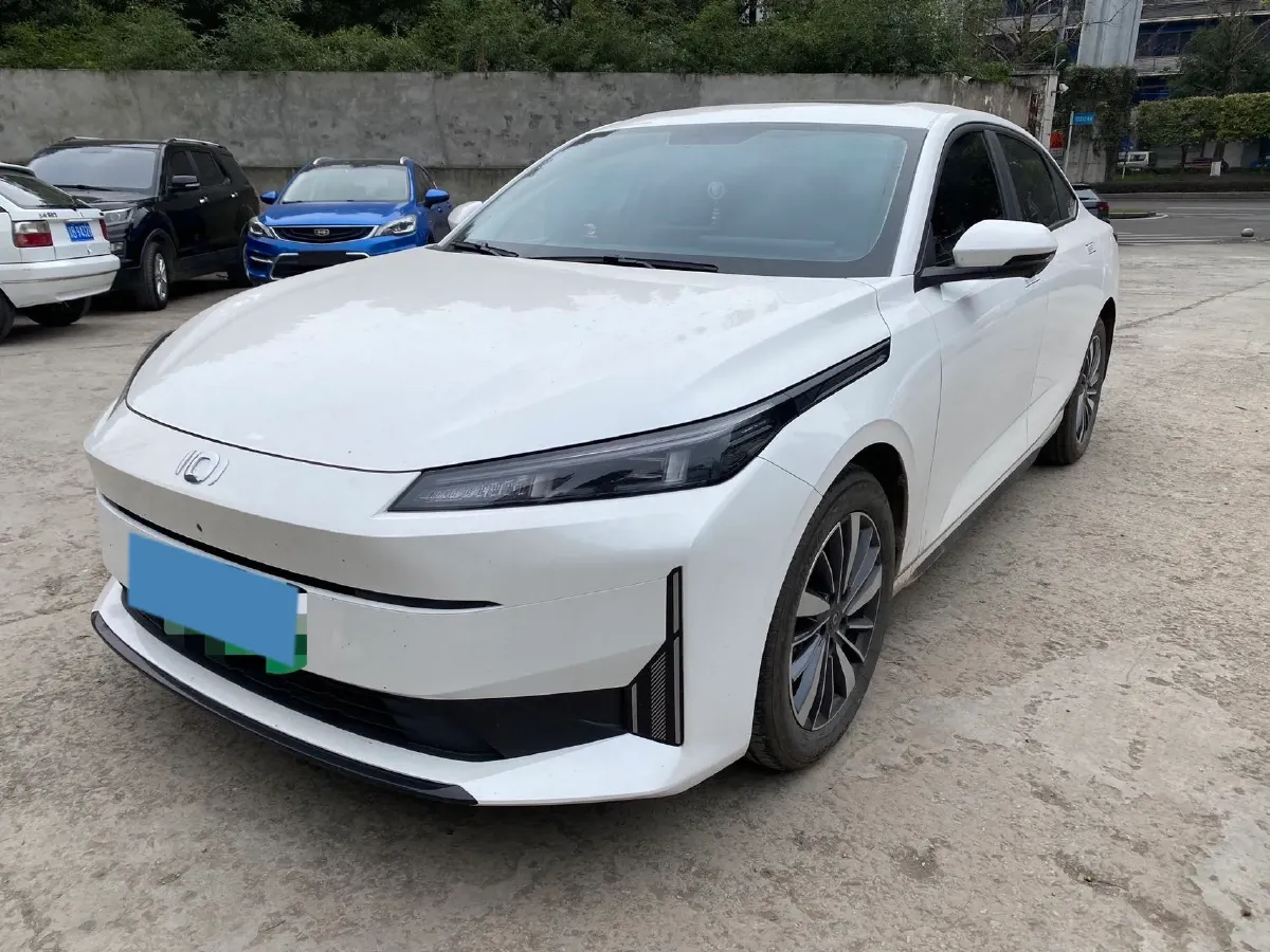 2024 ChangAn QiYuan A05 1.5L 110HP L4 E-CVT PHEV 9.07KWH,autocango,china used car exporter,china ev exporter,chinese used car exporter,chinese used ev exporter