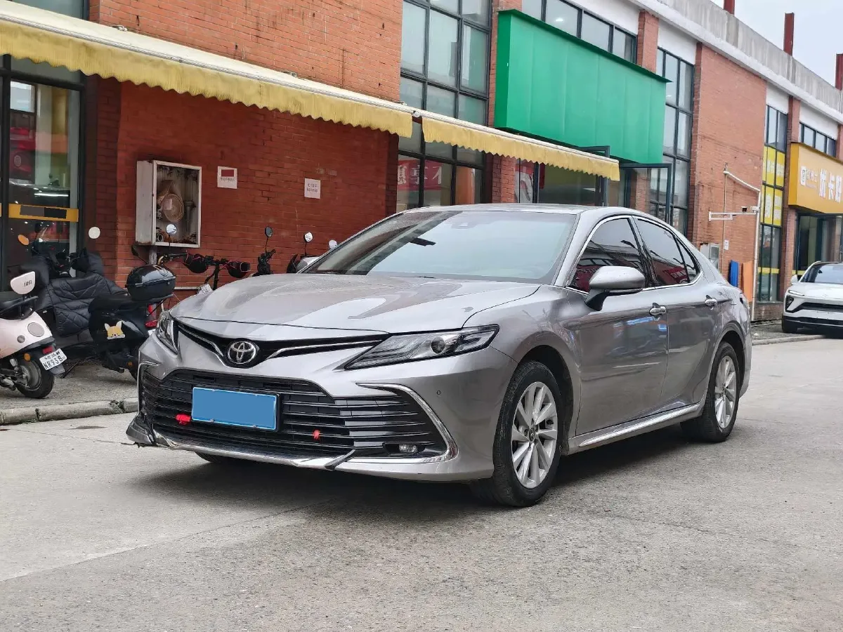 2023 Toyota Camry 2.0L 177HP L4 CVT,autocango,china used car exporter,china ev exporter,chinese used car exporter,chinese used ev exporter