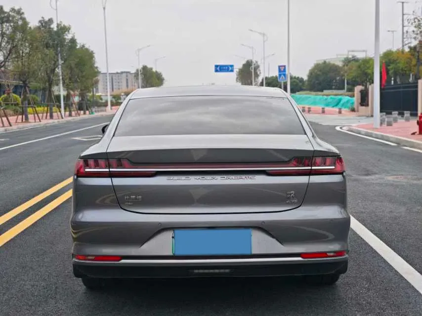 2020 WEY VV7 2.0T 227HP L4 7DCT PHEV,autocango,china used car exporter,china ev exporter,chinese used car exporter,chinese used ev exporter