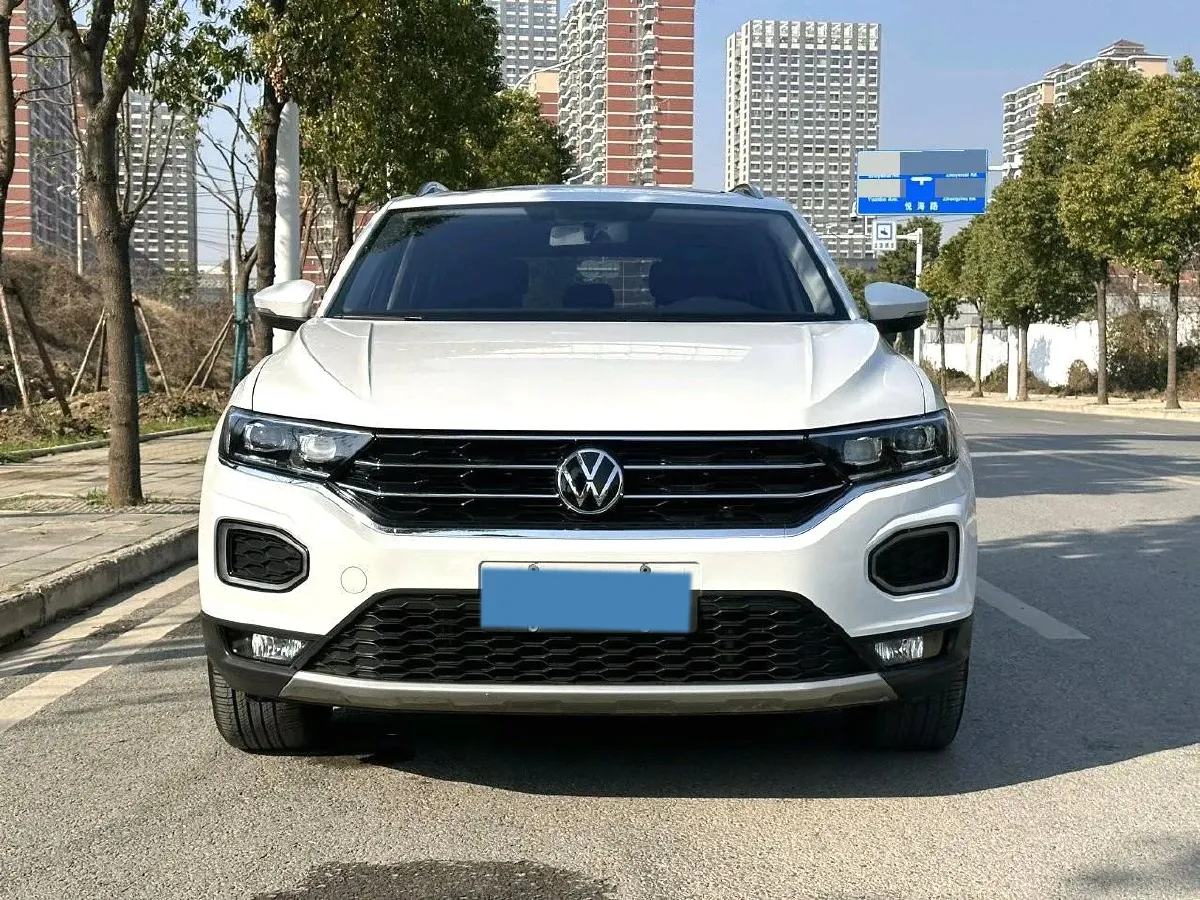 2021 Volkswagen T-Roc 1.4T 150HP L4 7DCT,autocango,china used car exporter,china ev exporter,chinese used car exporter,chinese used ev exporter