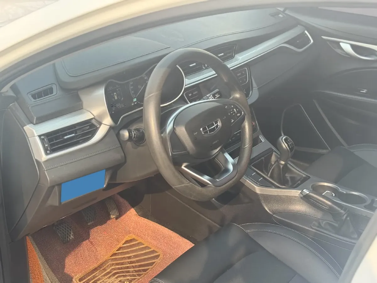 2020 Geely Emgrand 1.5L 109HP L4 5MT,autocango,china used car exporter,china ev exporter,chinese used car exporter,chinese used ev exporter