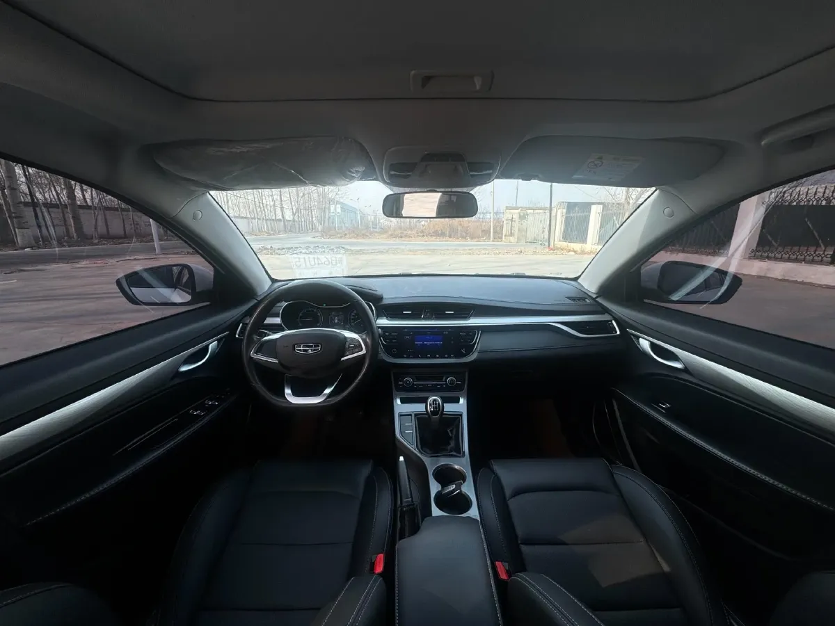 2020 Geely Emgrand 1.5L 109HP L4 5MT,autocango,china used car exporter,china ev exporter,chinese used car exporter,chinese used ev exporter