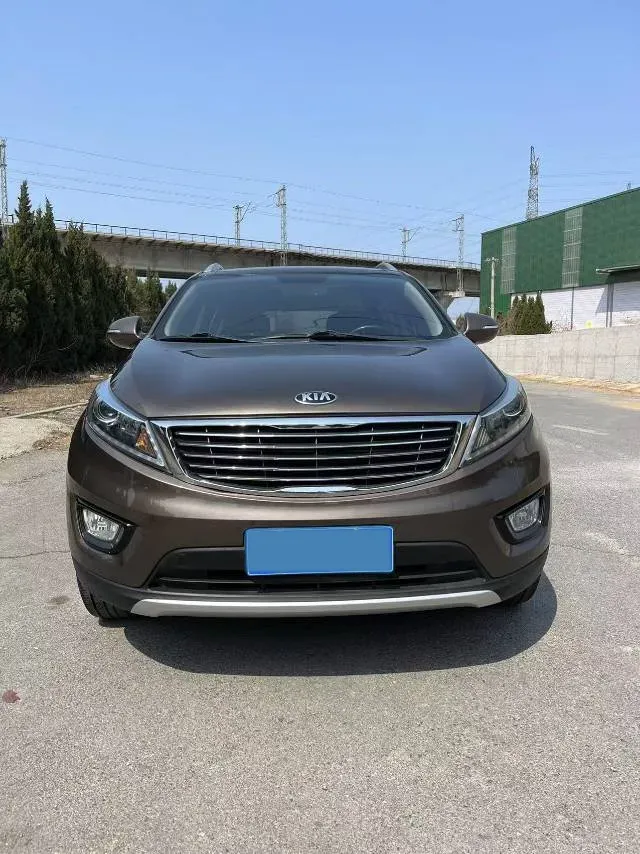 2016 Kia Sportage R 2.0L 165HP L4 6AT,autocango,china used car exporter,china ev exporter,chinese used car exporter,chinese used ev exporter