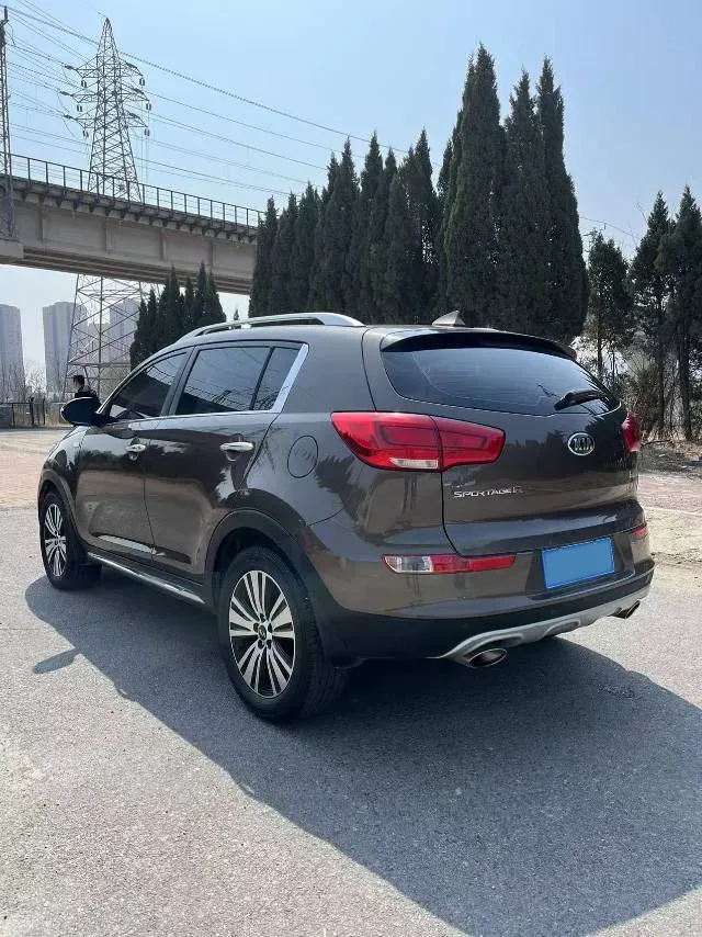 2016 Kia Sportage R 2.0L 165HP L4 6AT,autocango,china used car exporter,china ev exporter,chinese used car exporter,chinese used ev exporter