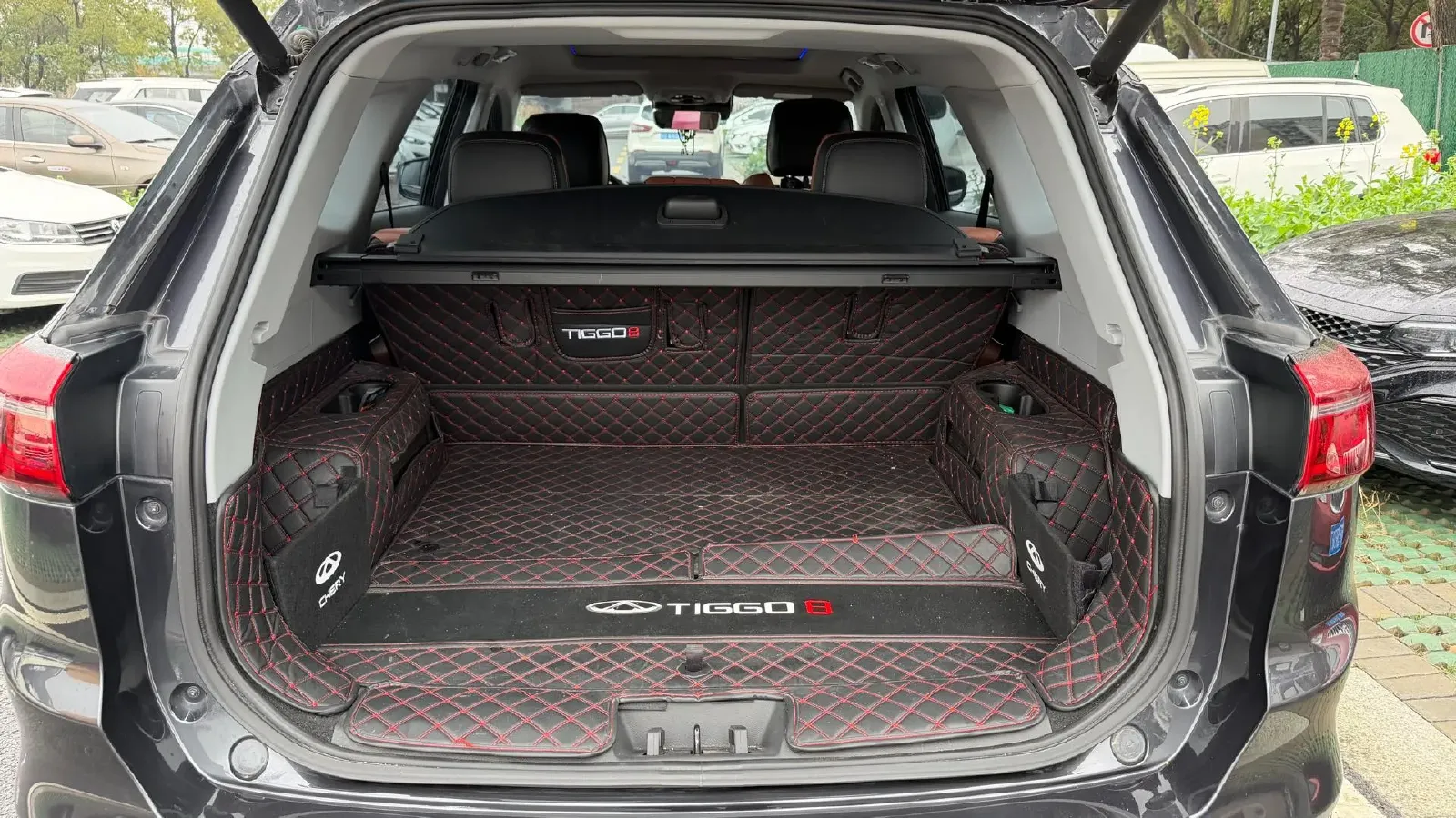 2021 Chery Tiggo 8 Plus 1.6T 197HP L4 7DCT,autocango,china used car exporter,china ev exporter,chinese used car exporter,chinese used ev exporter